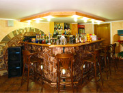 Cocktail bar