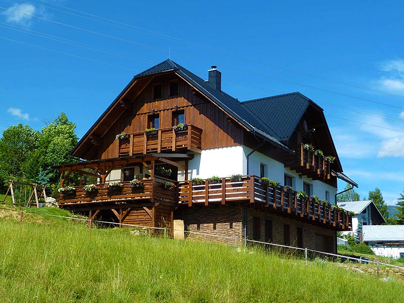 Apartments ESTER