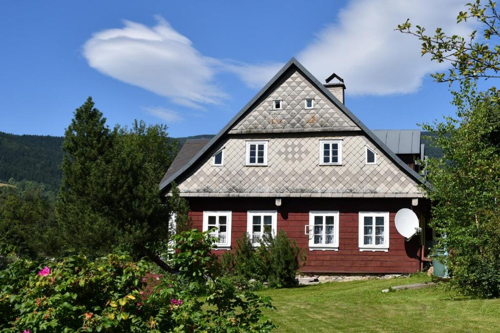 Privat ZUZÁNEK 50 Privat ZUZÁNEK 50